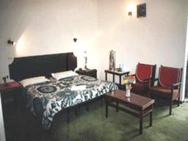 Hotel Preethi Palace Ooty Bilik gambar