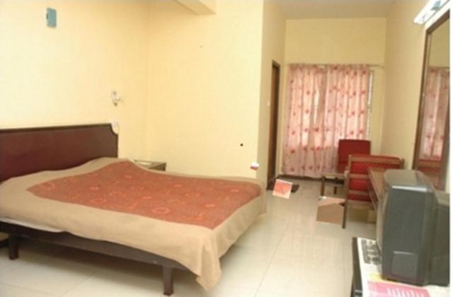 Hotel Preethi Palace Ooty Bilik gambar