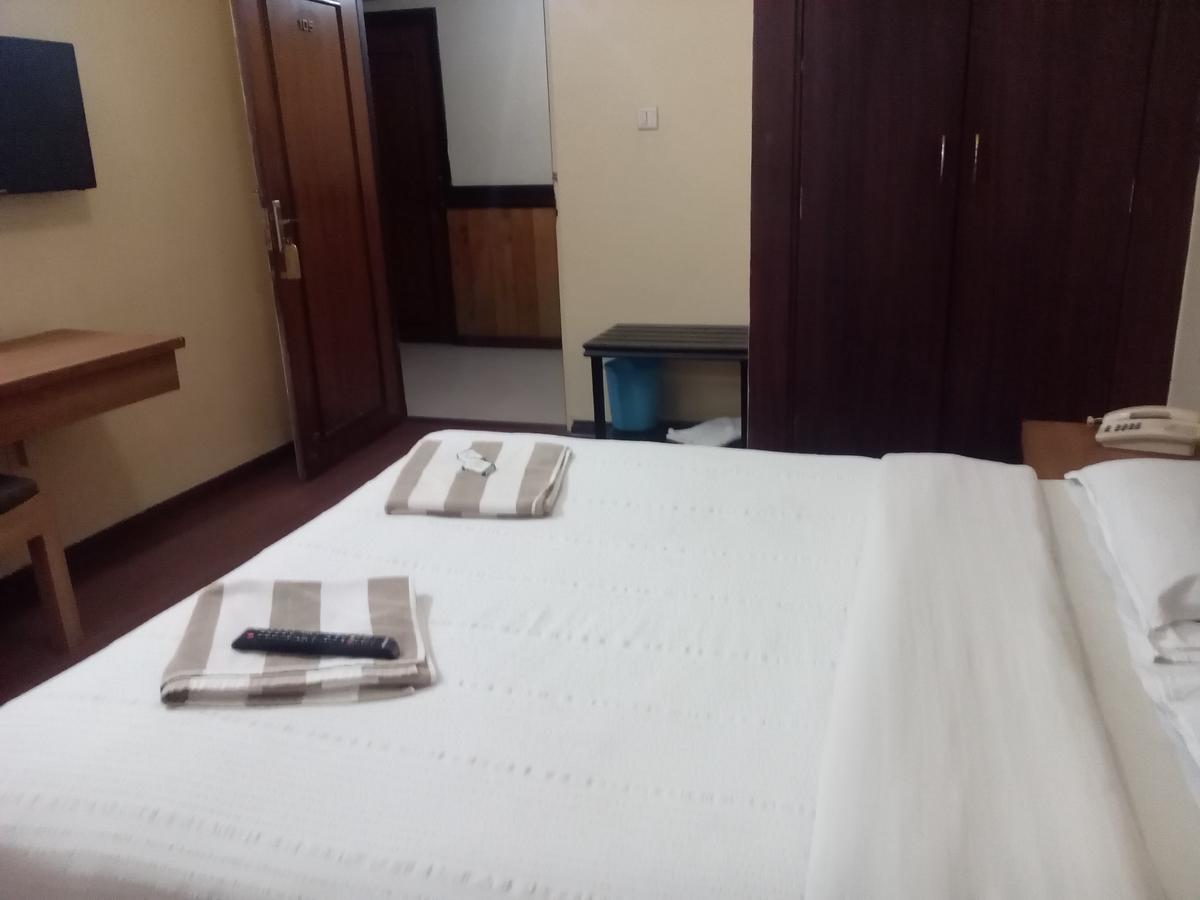 Hotel Preethi Palace Ooty Luaran gambar