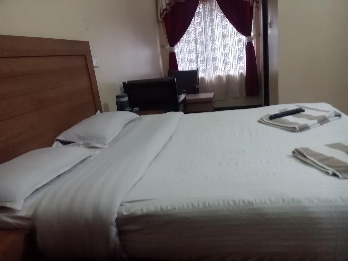 Hotel Preethi Palace Ooty Luaran gambar