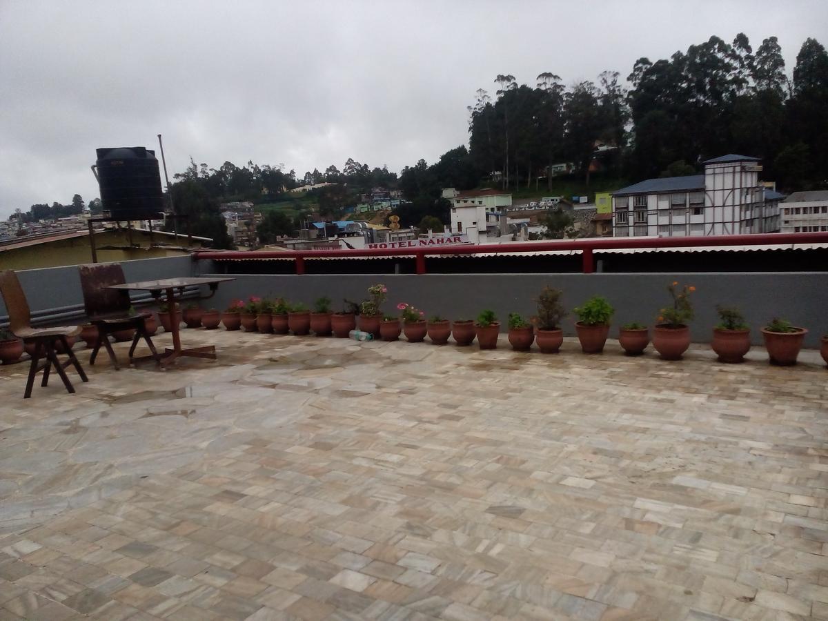 Hotel Preethi Palace Ooty Luaran gambar